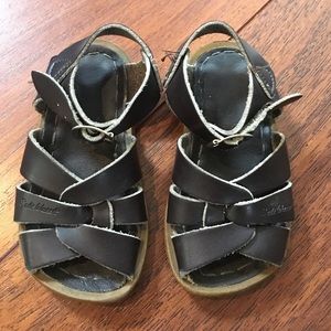 Saltwater toddler sandals