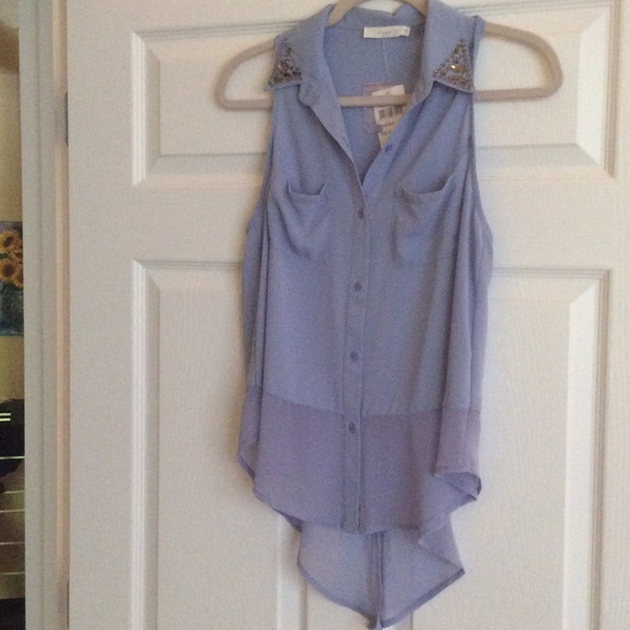 Sleeveless blouse - Picture 1 of 3