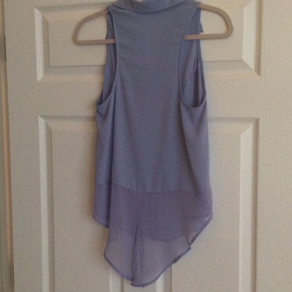 Sleeveless blouse - Picture 3 of 3