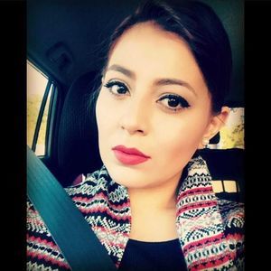 Meet your Posher, Beatriz