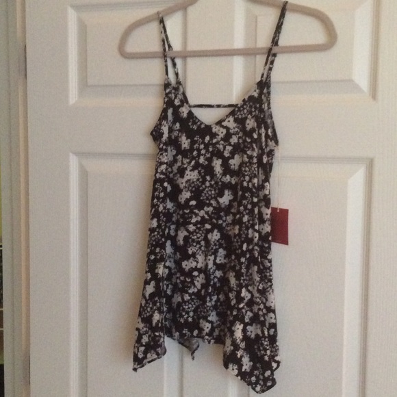 Black and white tank top - Picture 1 of 2