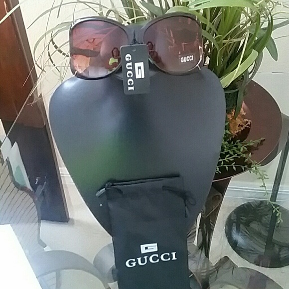 GUCCI sunglasses! NEW MODELS! (VERY SIMILAR)