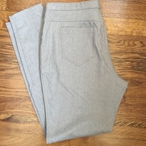 VERA WANG skinny jeggings