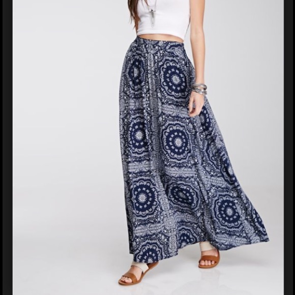 Forever 21 bohemian maxi skirt - Picture 3 of 3
