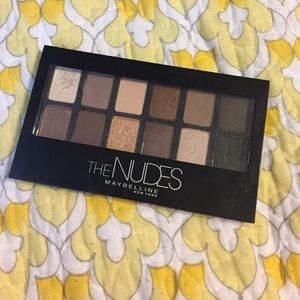 Maybelline The Nudes Palette