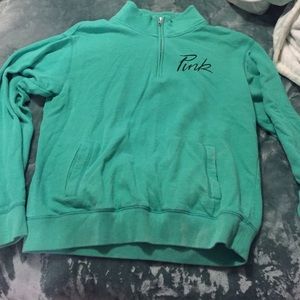 Green VS sweatshirt
