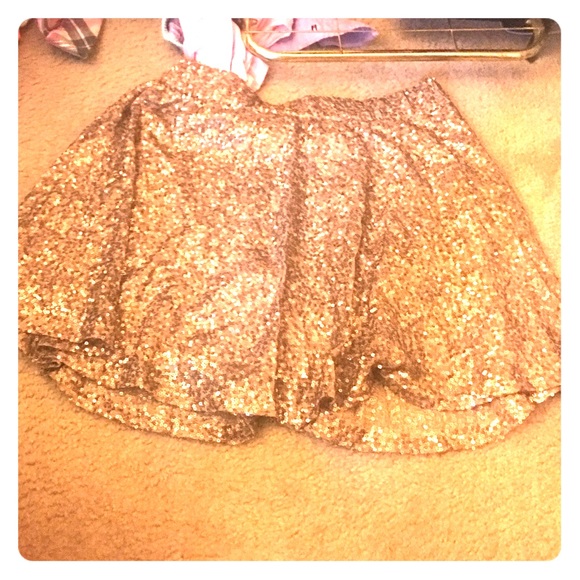 Gold skirt