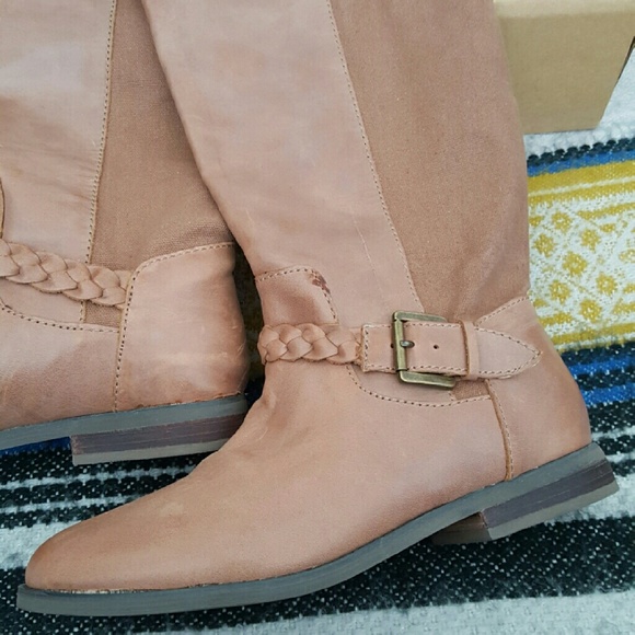 Urban Outfitters Ecote riding boots size 9 - Picture 2 of 4