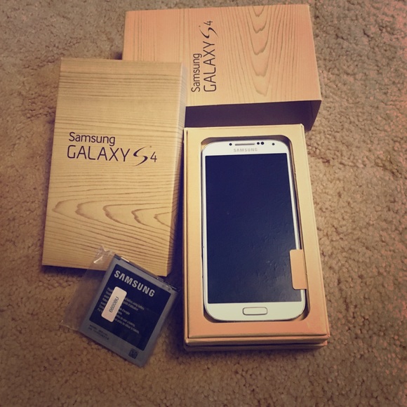Samsung Galaxy s4/battery/charger