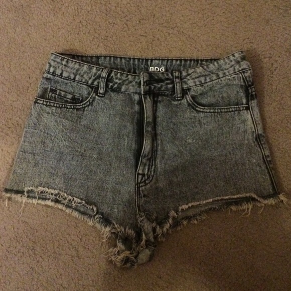 High rise bdg Jean short