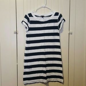 T-shirt dress
