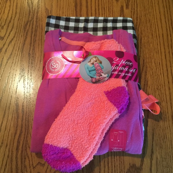 Other - Pajama pant set with fuzzy socks