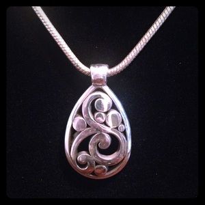 Brighton pendant and chain