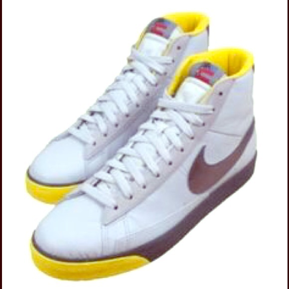 Authentic Nike Sportswear Blazer Hi SP