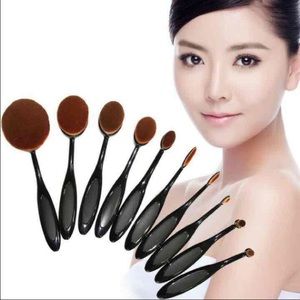 10 piece toothbrush makeup brush set