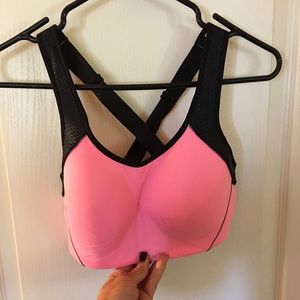 VSX sports bra