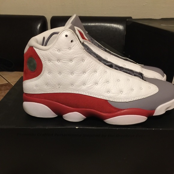 Jordan Retro 13