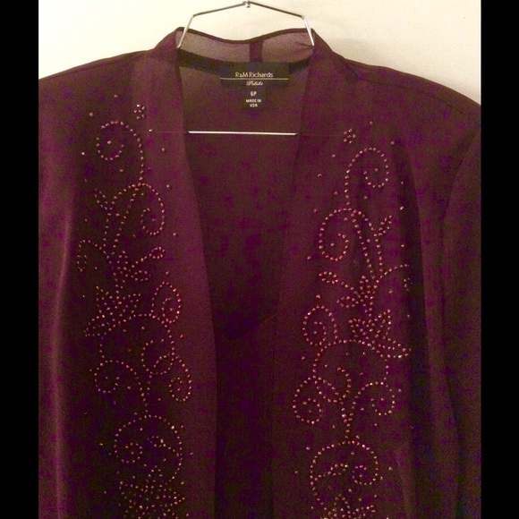 NWT!! Burgundy beaded dress/ jacket. SO FLATTERING - Picture 2 of 4