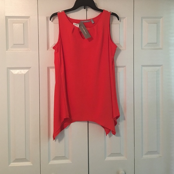 Sleeveless blouse---tags still on!