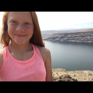 Meet your Posher, Julia