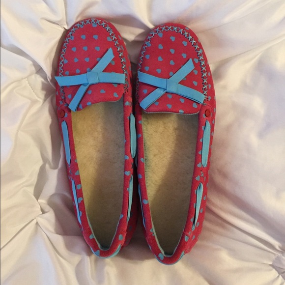 I ❤️ ugg loafers/moccasins