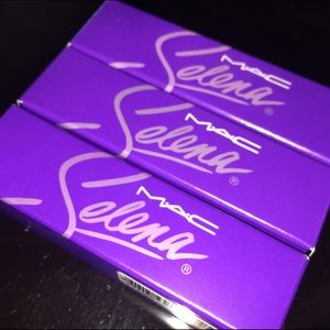 1 SELENA MAC DREAMING OF YOU LIPSTICK