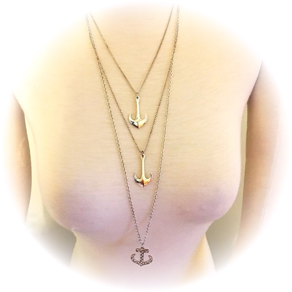 ~ Pre-Loved💜 Layer Necklace. - Picture 1 of 4