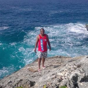 Meet your Posher, Jorge osirirs