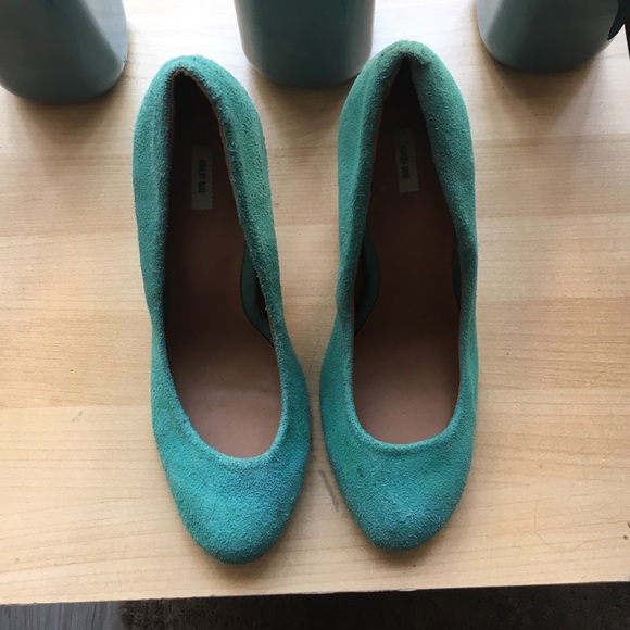 Kimchi Blue Chunky Kitten Heels - Picture 2 of 3