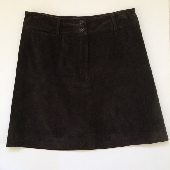 Ann Taylor Dresses & Skirts - SUEDE MINI SKIRT🌟
