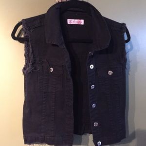 So Nikki Black Jean Vest