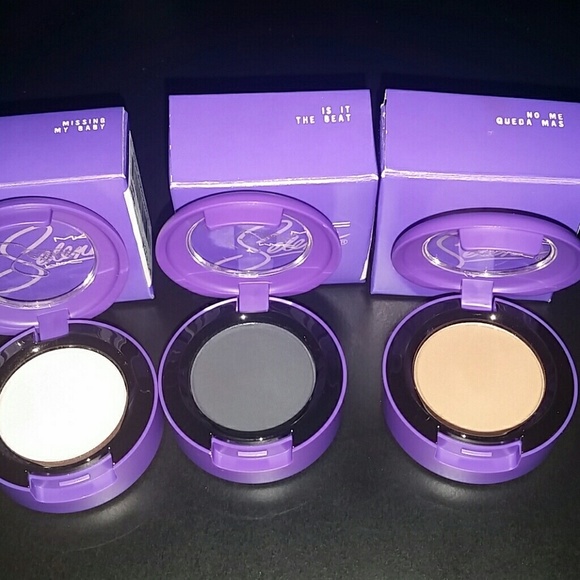 (SOLD)******Selena Mac Collection Eye Shadows - Picture 2 of 4