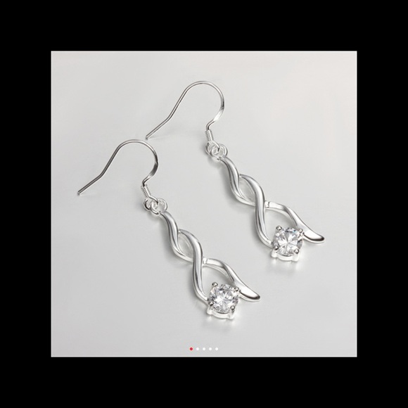 S925 Earrings - Picture 3 of 4