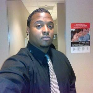 Meet your Posher, Derrick