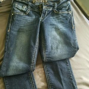 Wallflower straight leg jeans