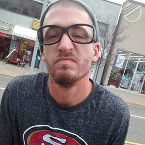 Meet your Posher, Cameron