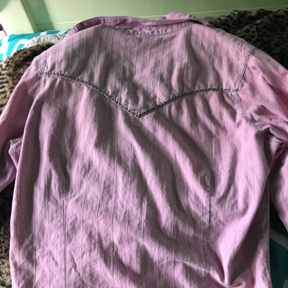 Wrangler Button Up! - Picture 4 of 4