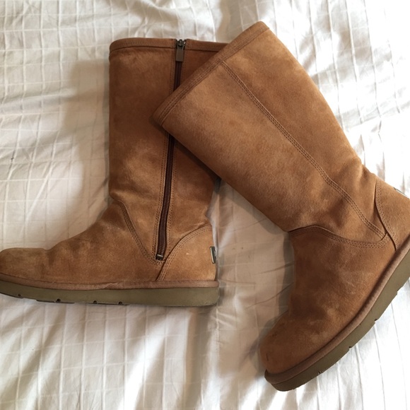 Ugg Australia side zip boots