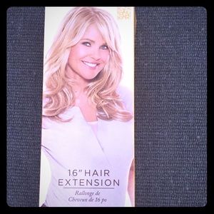 NWOT 16" Extensions Platinum Blonde