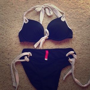 VS Bombshell Bikini