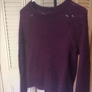 Maroon sweater