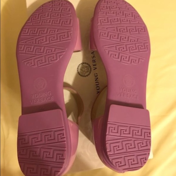 Young Versace sandals - Picture 2 of 3