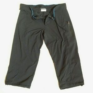 Columbia capri pants
