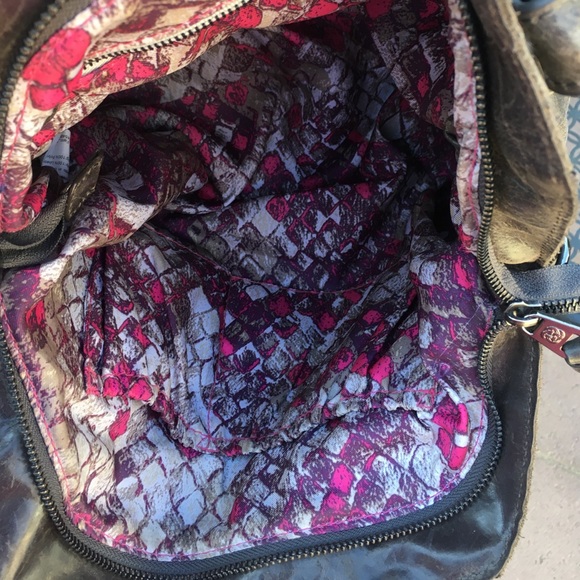 1 HOUR SALE ❤️. Elliot Luca brown purse - Picture 3 of 3