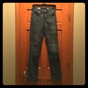 Brand new, never worn GAP 1969 Jeans