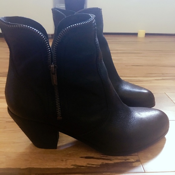 Sam Edelman booties
