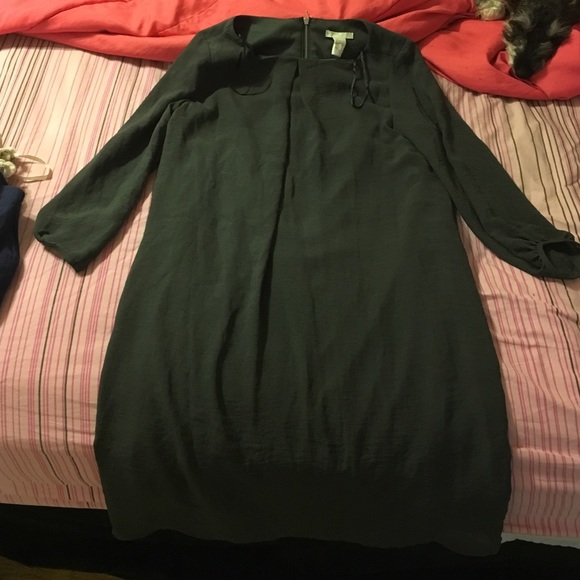 A gray dress