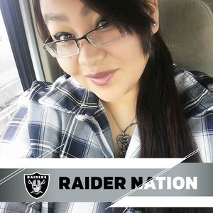 Meet your Posher, Stephy