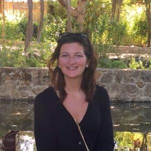 Meet your Posher, Stephanie