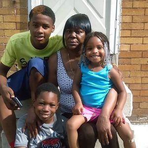 Meet your Posher, Annette